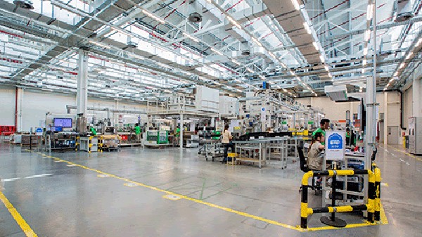 Schaeffler Manufacturing (Thailand) Co. Ltd. (SMT) plant is a regional manufacturing hub for automotive products.